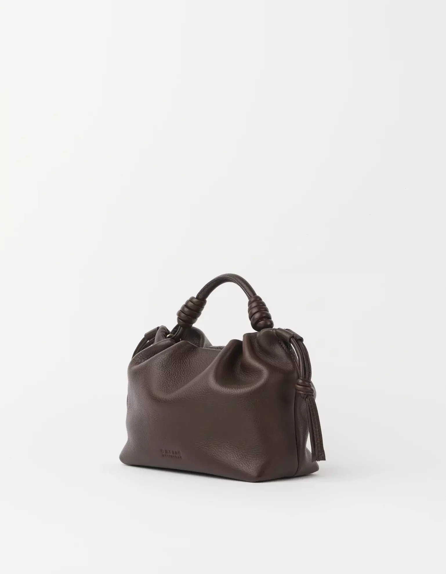 O MY BAG Kiki Mini Chocolate Soft Grain Ledertasche braun